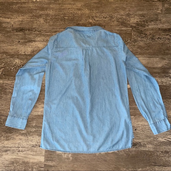 Denim deep V lace up top - Picture 4 of 4